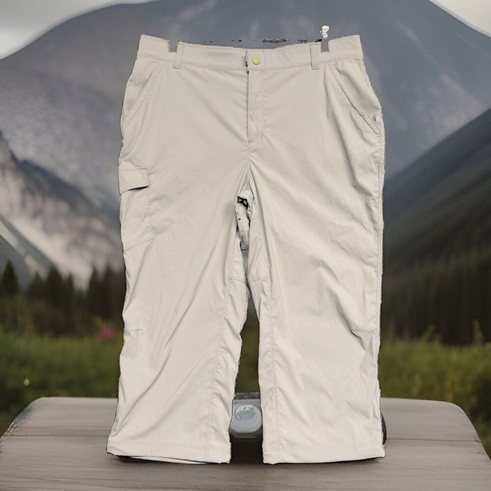 L.L. Bean Capri Pants Women Size L Regular Gray Nylon Spandex Hiking Performance
